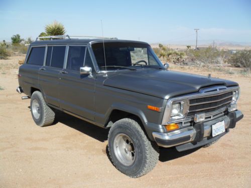 1988 jeep grand wagoneer 4x4, ac, rust free california car, great driver !!!