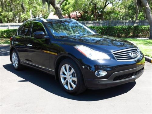 Infiniti certified well maintained smoke free clean carfax