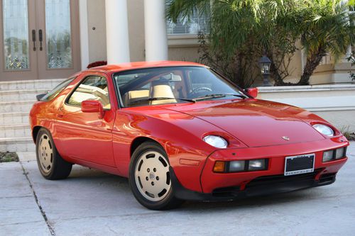 1985 porsche 928 5 speed guards red/cashmere 36,000 miles very clean cold ac