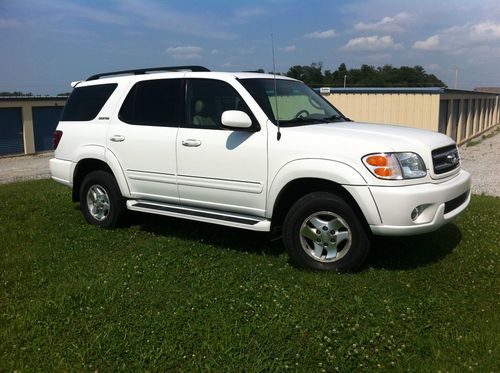 2002 toyota sequoia limited 4x4 very nice well maintained