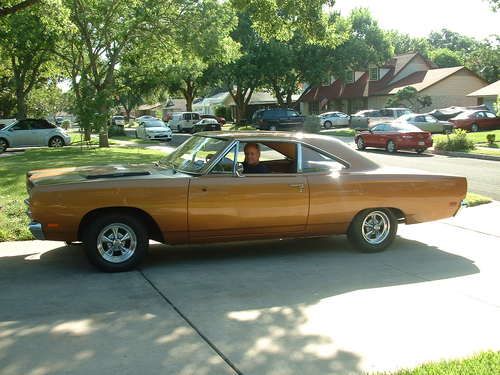 1969 plymouth road runner 383/4-speed real rm21 restored car  '''no reserve'''