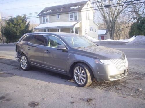 Rebuildable 2010 lincoln mkt ecoboost awd loaded runs drives rear damage suv