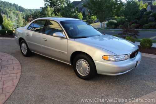 2002 buick century limited- 4,700 actual miles! loaded. like-new.