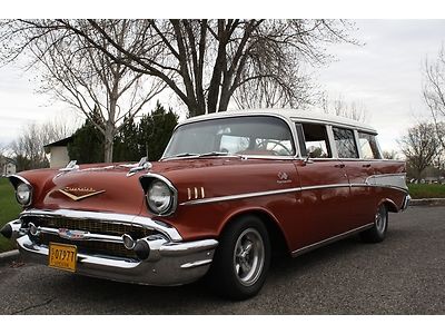 57 chevy wagon fuel injected 700r4 &amp; a/c must see!!