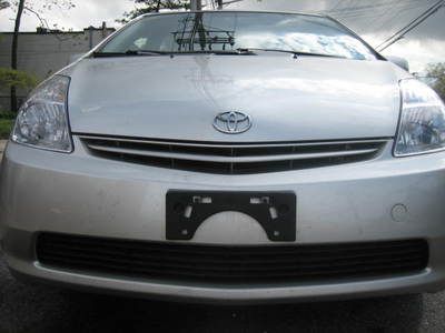 2005 toyota prius. 1-owner. big stack of records. smart key. 60mpg low reserve!!