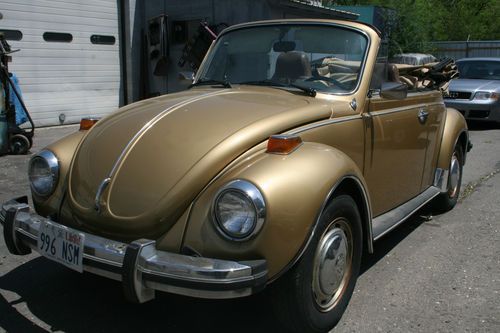 1974 volkswagon convertable beetle