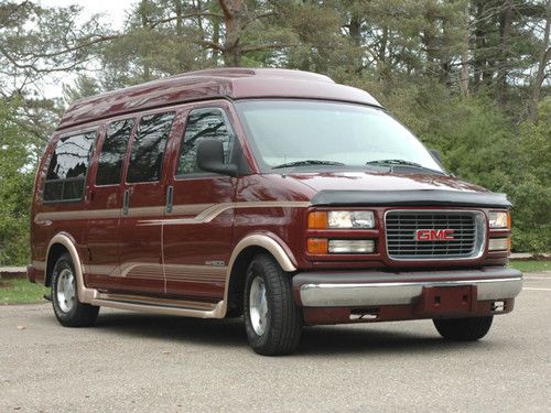2000 gmc savana conversion van with leather and only 69k original miles