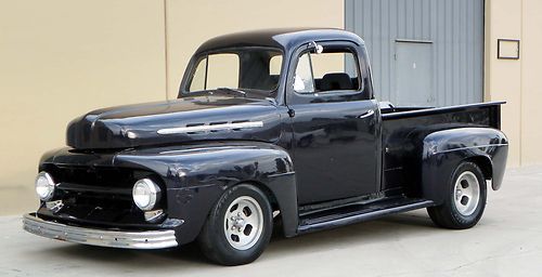 California original, 1952 ford f-100 stepside, 100% rust free, power steering...