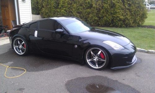 How much horsepower does a 2006 nissan 350z have #1