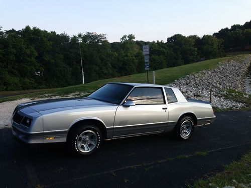 Beautiful 1987 monte carlo ss 44k orig miles !!! mint cond...very fast !!!