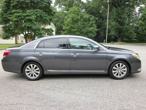 2012 toyota avalon limited sedan 4-door 3.5l
