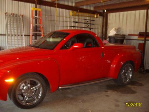 2004 red chevy ssr convertiable truck 2 show winner one of a kind