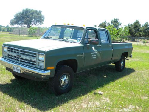4wd  crew cab 3+3 rare chevy 1 ton with new 10ply bfg&#039;s, trans svc, 3504v
