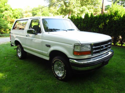 1993 bronco **only 83k actual miles!** survivor! 5.8 v8 tow package cd player