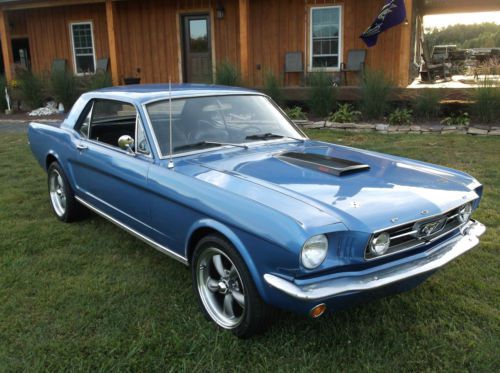 1966 ford mustang coupe built 302 very nice car thousands spent ps pb disc