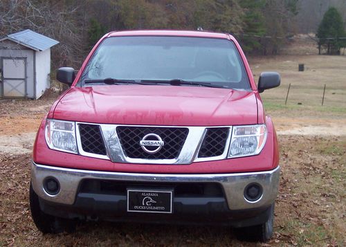 2008 nissan frontier se crew cab 2wd red pickup