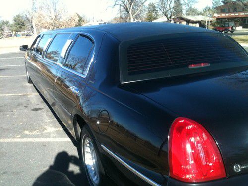 2001 10 passenger lincoln town car limousine, black/black $$$$ money maker