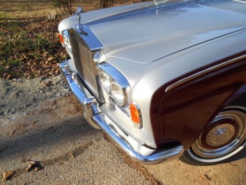 1967 rolls royce silver shadow lhd. 350 chevy, runs and drives fine, ideal limo