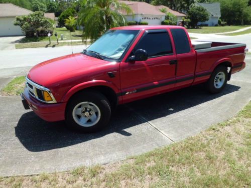 Chevy s-10 ls extended cab pickup truck 1997