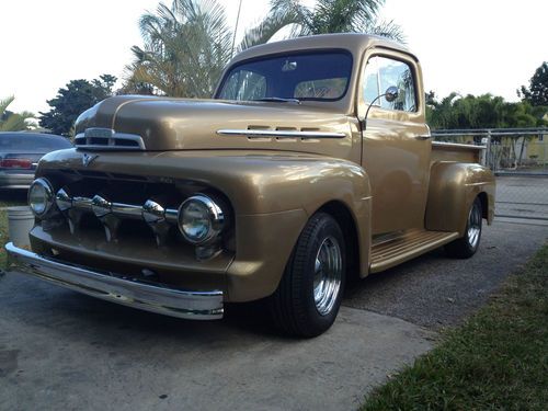 Ford pickup 51