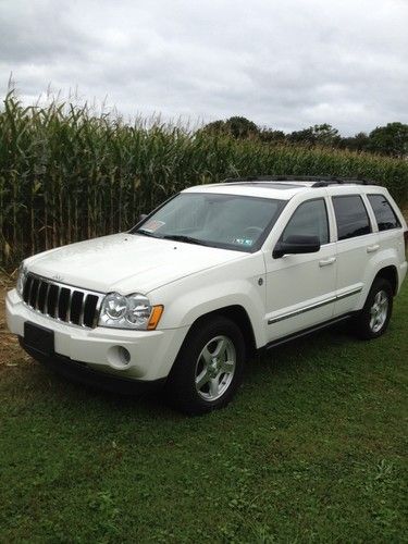 2006 jeep grand cherokee with only 44k miles, 4.7l v-8