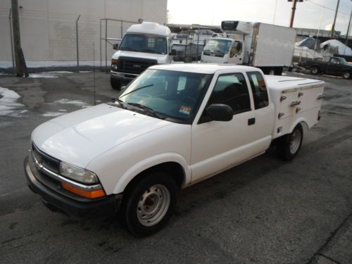 03 chevrolet s-10 food delivery truck hot and cold truck runs perfect
