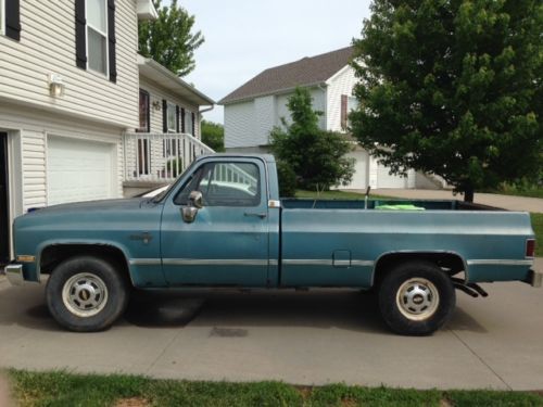 1987 chevy silverado 3/4 ton fuel injected great work truck