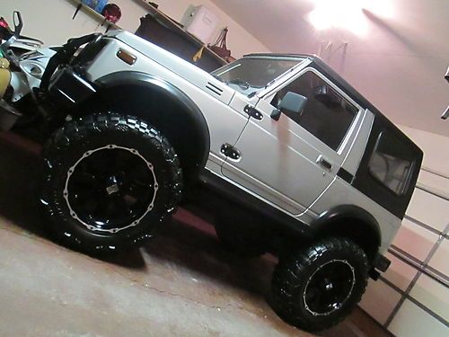 1986 samurai one of a kind 20" xd rims 35" nitto 4.3l automatic wow hard top **
