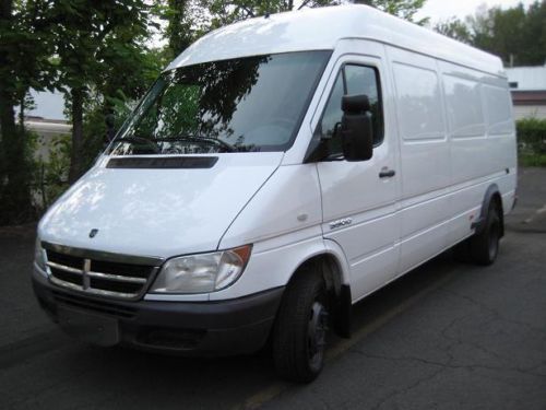 2006 dodge sprinter 3500 116k  auto high top extended  2.7l i5 di clean pa title