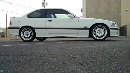 1995 bme e36 m3 77,000 actual miles, white 5 speed coupe, no rust, stellar paint