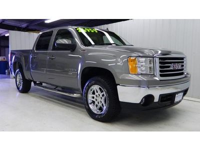 We finance, we ship, all terrain package, gm certified, low miles, 1-owner, z71!