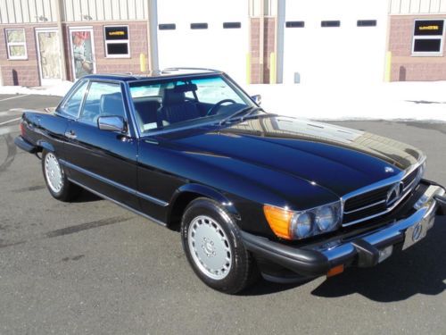 1987 mercedes benz 560sl 66k miles black/grey very well maintained car !!!