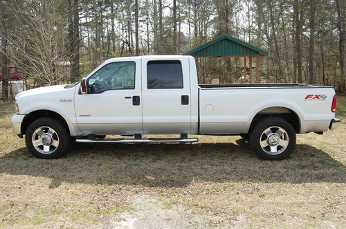 Ford f-250 4 x 4 crew cab long bed super clean