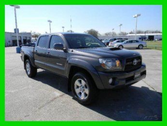 Trd sport package hood scoop 4 door bed liner tow hitch one owner clean carfax!