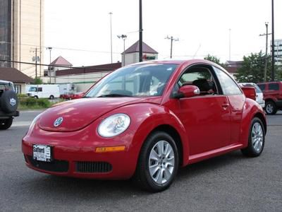 2009 volkswagen beetle  auto s 2.5l cd power windows power door locks one owner