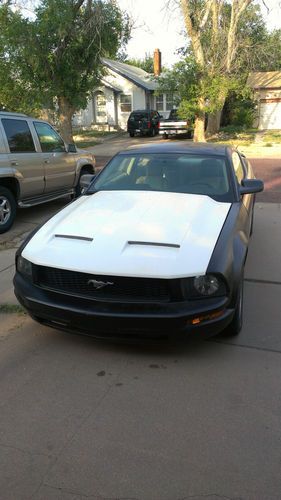 2005 ford mustang base coupe 2-door 4.0l 100,000 miles