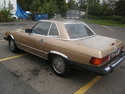 1988 mercedes benz 560sl convertible like new shape, very clean