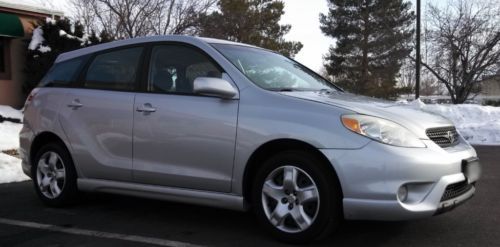 2006 toyota matrix xr one owner low miles