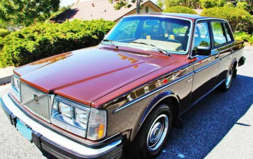 1 owner volvo 240 garage kept &#034; mint condition &#034; low miles