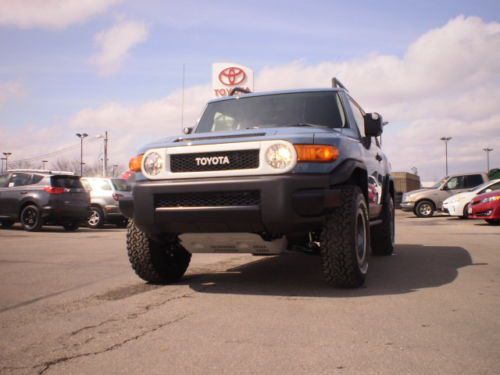 Rare 6 spd trd exhaust full time 4x4 ultimate edition!!