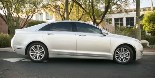2014 lincoln mkz -  affordable luxury.