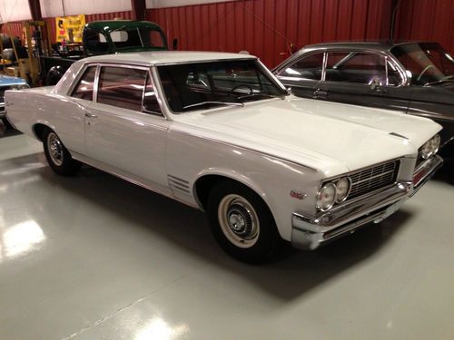 1964 pontiac tempest coupe---factory 4 speed---immaculate--built 455