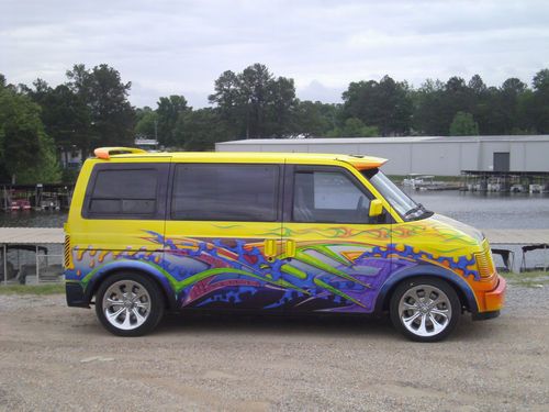 1985 chevrolet astro van full custom paint and interior stereo custom wheels