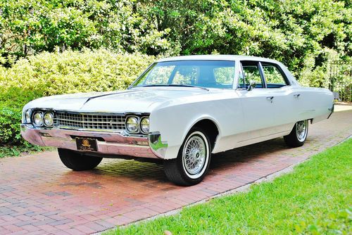 Absolutly pristine original 1966 oldsmobile 98 ls very rare edtion must see wow