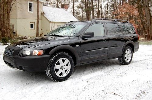Flawless, one owner 2004 volvo xc-70 awd wagon, perfect service history, newbelt