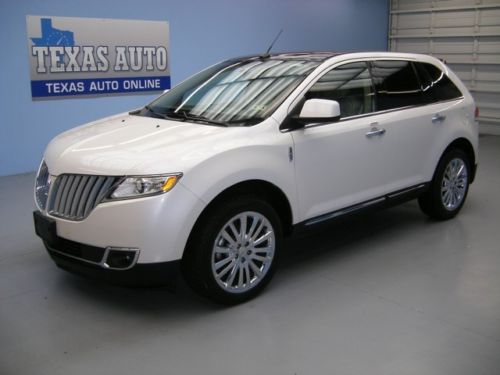 We finance!!!  2011 lincoln mkx pano roof nav  sync heated leather texas auto