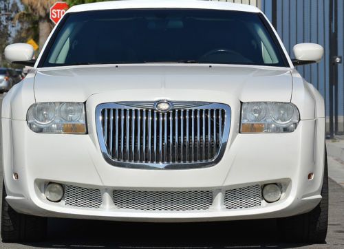 2008 chrysler 300 white 130&#034; streach limousine