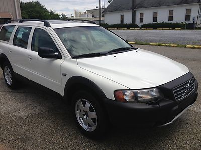 2002 volvo xc 70 awd suv wagon nicest around drives excellent fully serviced