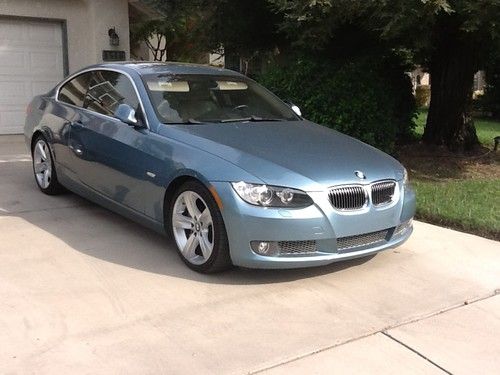 2007 bmw 335i base coupe 2-door 3.0l twin turbo 300 hp. navigation/moonroof