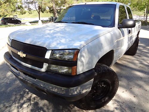 2004 chevy silverado ext cab 4dr lifted, clean &amp; well maintained